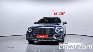 Bentley Flying Spur 4.0 Azure 2024 года из Южной Кореи