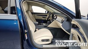 Bentley Flying Spur 4.0 Azure 2024 года из Южной Кореи