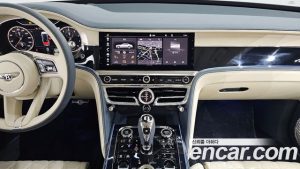 Bentley Flying Spur 4.0 Azure 2024 года из Южной Кореи