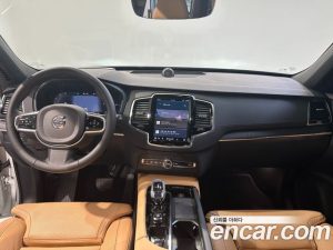 Volvo XC90 T8 Ultra Bright HYBRID 2025 года из Южной Кореи