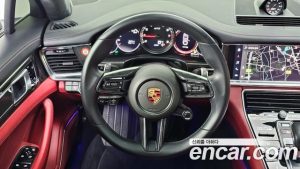Porsche Panamera 4.0 GTS 2022 года из Южной Кореи