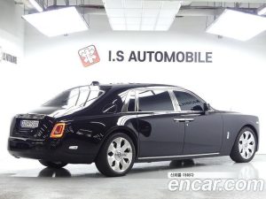 Rolls-Royce Phantom 6.7 EWB V12 2023 года из Южной Кореи