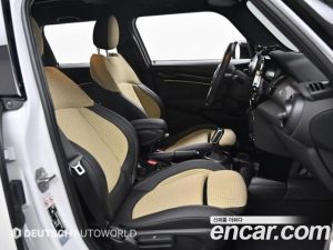 Mini Cooper 5Door RESOLUTE Edition 2023 года из Южной Кореи
