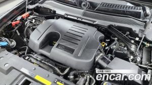 Land Rover Defender 110 P400 X 2024 года из Южной Кореи