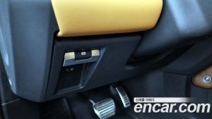 Land Rover Defender 110 P400 X 2024 года из Южной Кореи