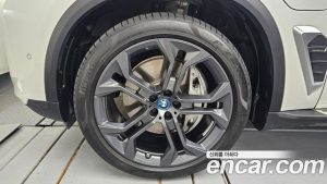 BMW X5 xDrive 50e xLine 2024 года из Южной Кореи