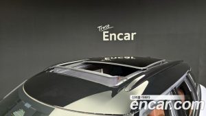 Mini Countryman ALL4 SE Favoured 2025 года из Южной Кореи