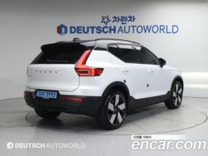 Volvo XC40 Twin ULTIMATE 2024 года из Южной Кореи