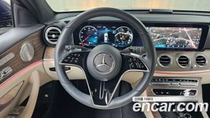 Mercedes-Benz E-Class E220d 4MATIC Exclusive 2023 года из Южной Кореи