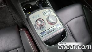 Genesis G90 Бензин 3.5 Turbo 2WD 2024 года из Южной Кореи