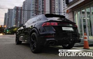 Audi RSQ8 4.0 TFSI 4WD Performance 2025 года из Южной Кореи