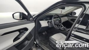 Land Rover Range Rover Evoque P250 Dynamic SE 2024 года из Южной Кореи