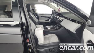 Land Rover Range Rover Evoque P250 Dynamic SE 2024 года из Южной Кореи