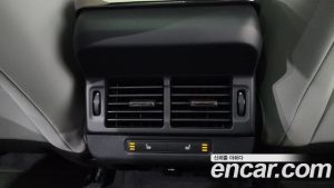 Land Rover Range Rover Evoque P250 S 2024 года из Южной Кореи