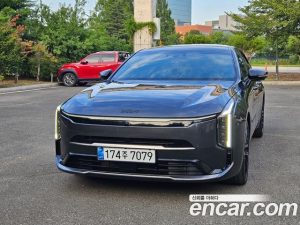 Kia K8 Signature Black 2025 года из Южной Кореи