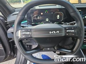 Kia K8 Signature Black 2025 года из Южной Кореи