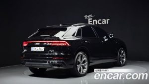 Audi Q8 50 TDI 4WD Premium 2023 года из Южной Кореи
