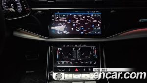 Audi Q8 50 TDI 4WD Premium 2023 года из Южной Кореи