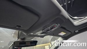 Audi Q8 50 TDI 4WD Premium 2023 года из Южной Кореи