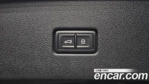 Audi Q8 50 TDI 4WD Premium 2023 года из Южной Кореи