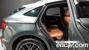 Audi Q5 45 TFSI 4WD Premium Sportback 2023 года из Южной Кореи