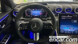 Mercedes-Benz C-Class C300 4MATIC AMG Line 2023 года из Южной Кореи