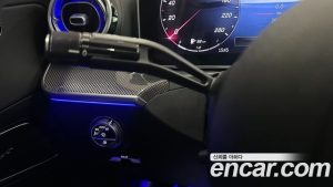 Mercedes-Benz C-Class C300 4MATIC AMG Line 2023 года из Южной Кореи