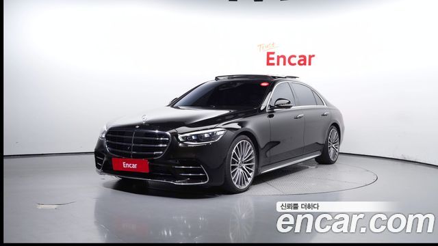 Mercedes-Benz S-Class S500L 4MATIC 2023 года из Кореи