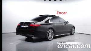 Mercedes-Benz S-Class S500L 4MATIC 2023 года из Южной Кореи