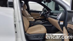 Kia Sorento HEV 1.6 2WD 2024 года из Южной Кореи