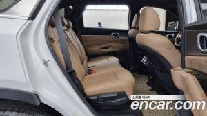 Kia Sorento HEV 1.6 2WD 2024 года из Южной Кореи