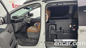 Hyundai Staria 2WD Camper 2024 года из Южной Кореи