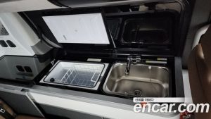 Hyundai Staria 2WD Camper 2024 года из Южной Кореи