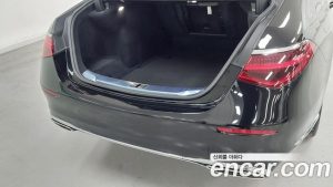 Mercedes-Benz S-Class S580L 4MATIC 2024 года из Южной Кореи