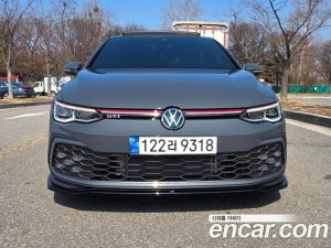 Volkswagen Golf 2.0 GTI 2024 года из Южной Кореи