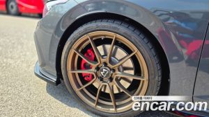 Volkswagen Golf 2.0 GTI 2024 года из Южной Кореи