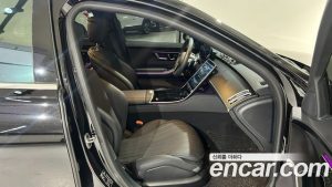 Mercedes-Benz S-Class S450 d 4MATIC 2024 года из Южной Кореи