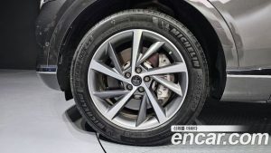 Genesis GV80 2.5T Бензин AWD 2024 года из Южной Кореи