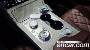 Genesis GV80 2.5T Бензин AWD 2024 года из Южной Кореи