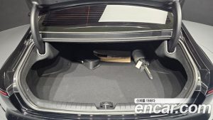 Hyundai Grandeur 2.5 Бензин 2WD 2024 года из Южной Кореи
