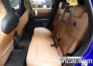 Mini Countryman ALL4 Favoured 2025 года из Южной Кореи