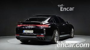 Porsche Panamera 4.0 GTS 2023 года из Южной Кореи