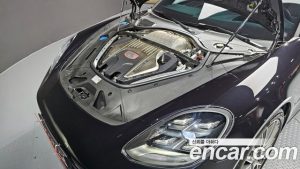 Porsche Panamera 4.0 GTS 2023 года из Южной Кореи