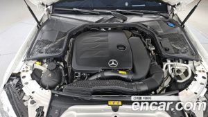 Mercedes-Benz C-Class C200 Cabriolet 2023 года из Южной Кореи