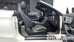 Mercedes-Benz C-Class C200 Cabriolet 2023 года из Южной Кореи
