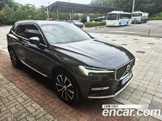 Volvo XC60 T8 ULTIMATE Bright 2023 года из Кореи