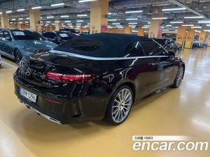 Mercedes-Benz E-Class E450 4MATIC Cabriolet 2023 года из Южной Кореи
