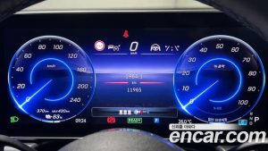 Mercedes-Benz EQE EQE350 4MATIC 2024 года из Южной Кореи