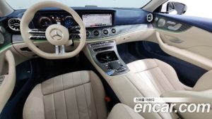 Mercedes-Benz E-Class E450 4MATIC Coupe 2023 года из Южной Кореи