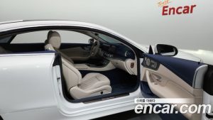 Mercedes-Benz E-Class E450 4MATIC Coupe 2023 года из Южной Кореи